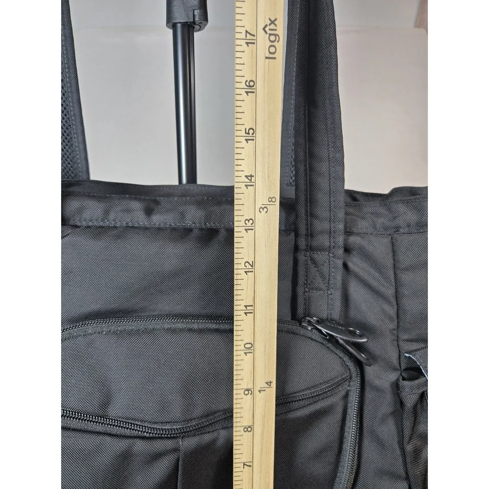 L.L. Bean Black Nylon Laptop/Travel Bag Multiple Compartments Shoulder Strap